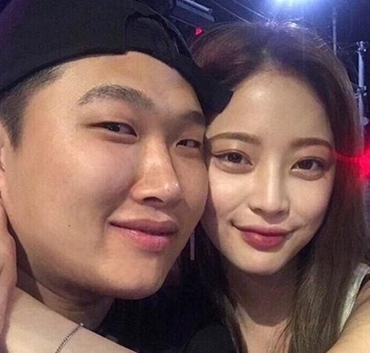 韩歌手Swings与分手三年女友重修旧好  第1张
