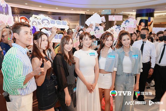 飞常日志2开播在即，高海宁携主演团广州预热  第2张