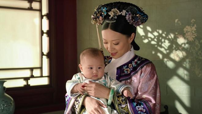 敬妃遗赠玉镯暗藏玄机,甄嬛见字大惊急赴冷宫 第3张 敬妃遗赠玉镯暗藏玄机,甄嬛见字大惊急赴冷宫 第3张