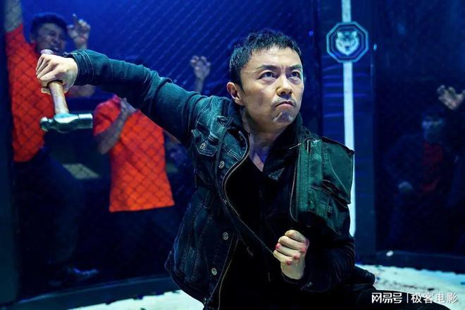 五强激战至虚脱,全程无言,年度最狠电影登场