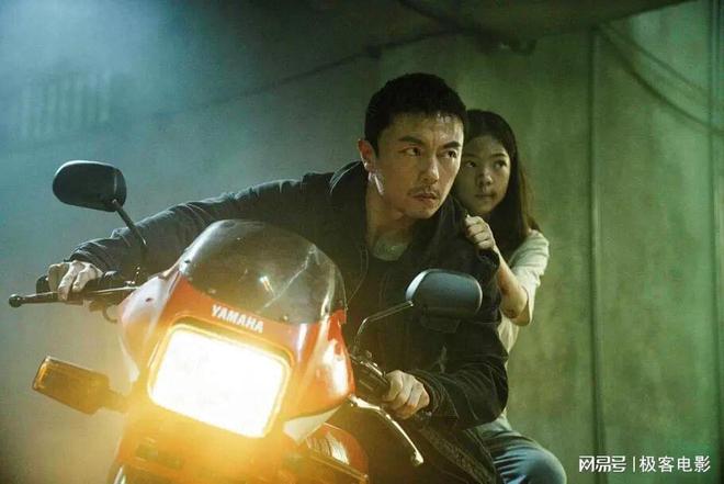 五强激战至虚脱,全程无言,年度最狠电影登场 第8张 五强激战至虚脱,全程无言,年度最狠电影登场 第8张