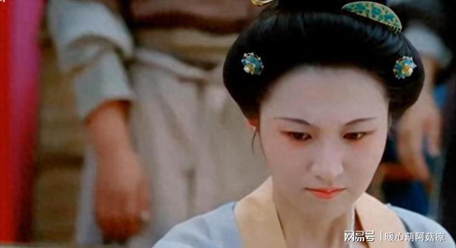 秦苍被捅扔乱葬岗后，才知林听澜那句十倍价钱有多扎心