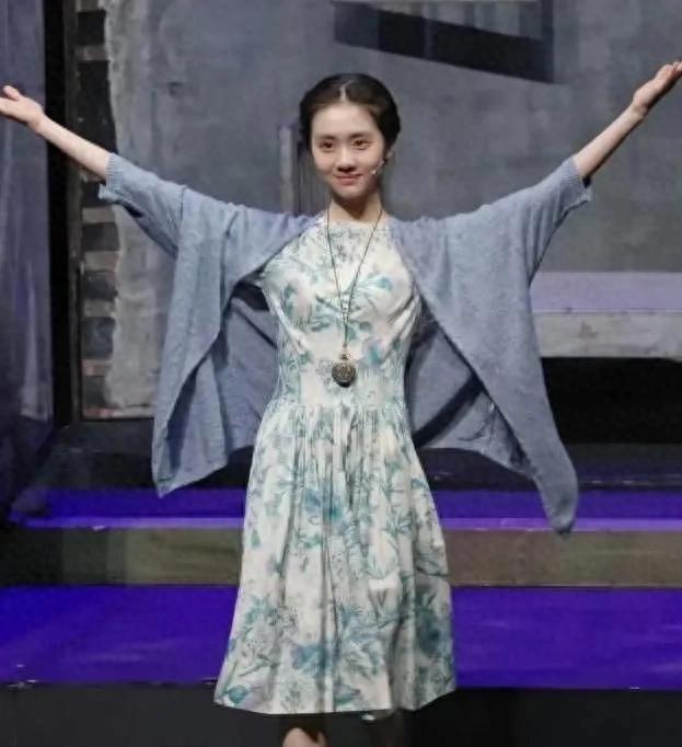 黄多多的成长方式,真有必要贴上‘学坏’标签吗?