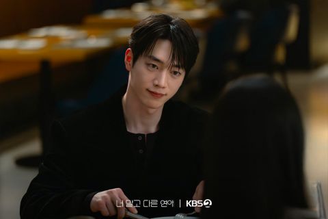 孔吉新剧上演三角恋,怒怼徐康俊:你逃不逃? 第3张 孔吉新剧上演三角恋,怒怼徐康俊:你逃不逃? 第3张