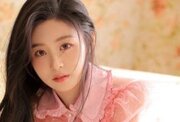 惠英红张宥浩黄子弘凡等主创齐聚数到三凤凰网首映式