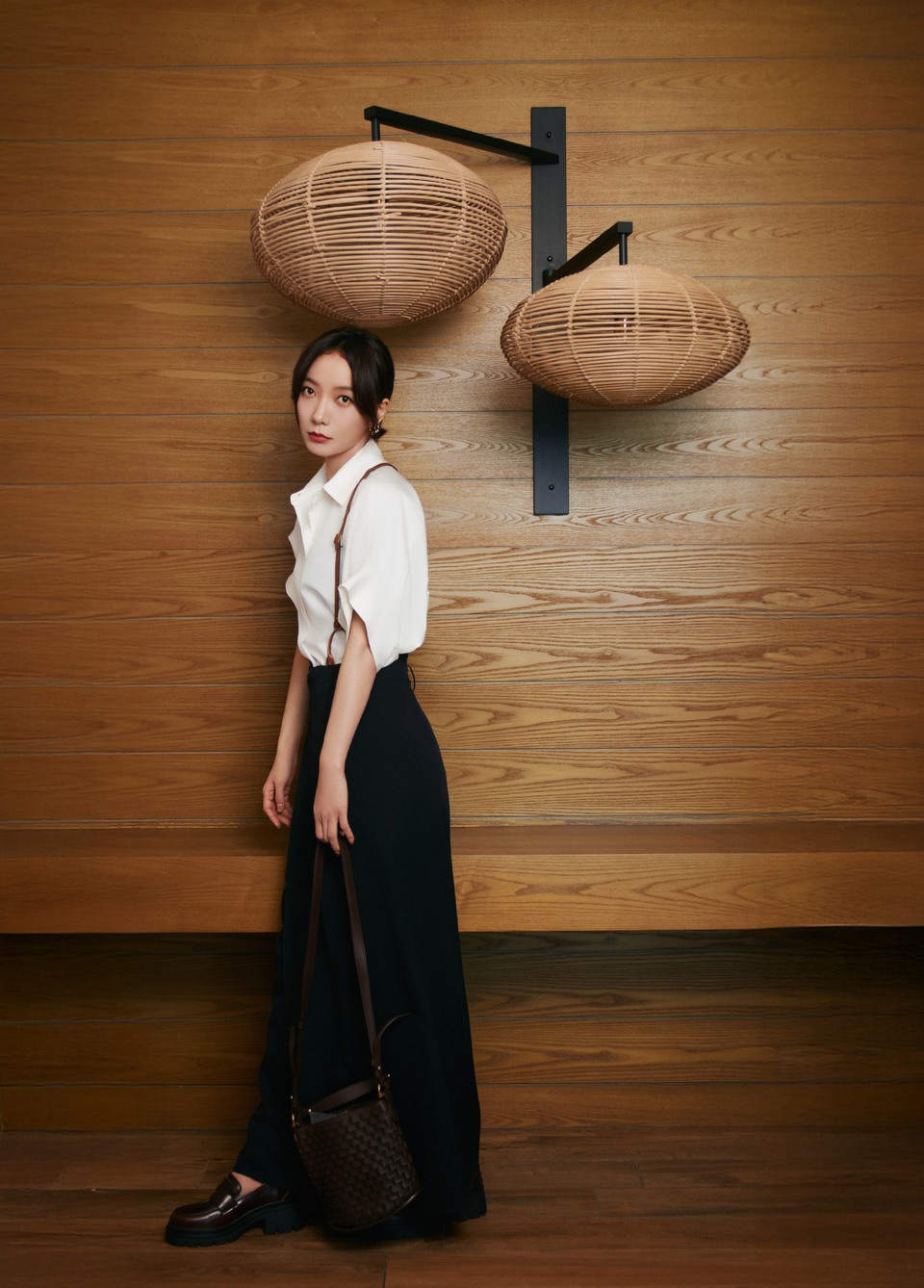 王珞丹分享笑声定格美好 享受每一个自在时刻  第2张