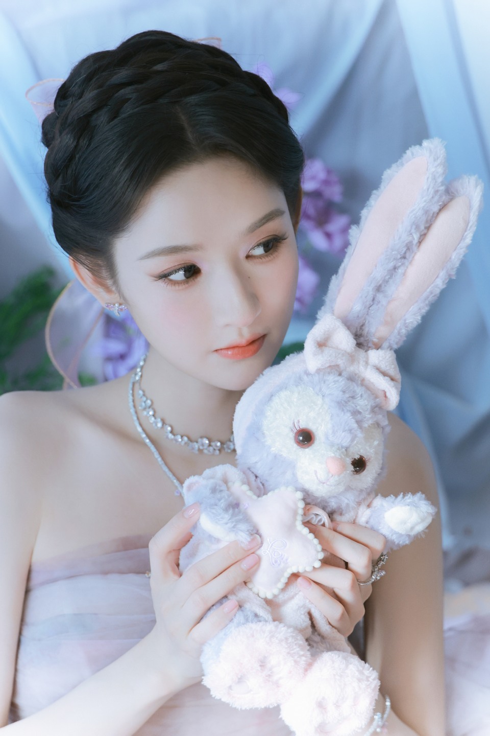 王玉雯星光缝进紫色的梦里 光影浮沉爱意滚烫难藏  第9张