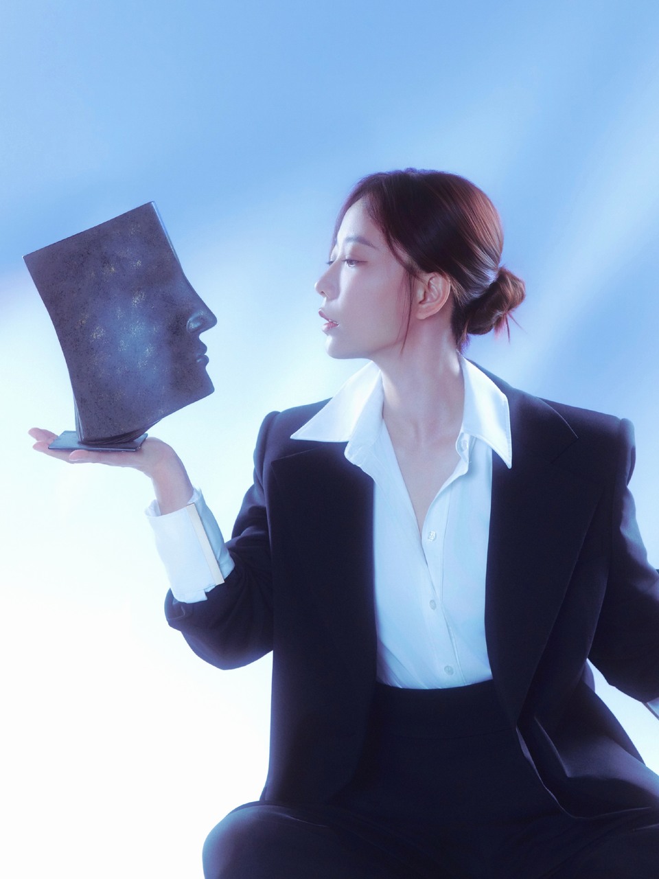 王珞丹携创作之心赴时代之会 共见技术变迁新征程