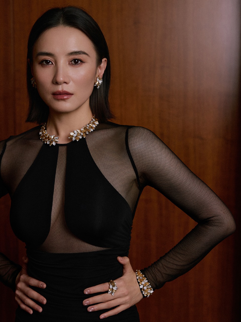宋佳在光影的褶皱里 藏着独一份的温柔