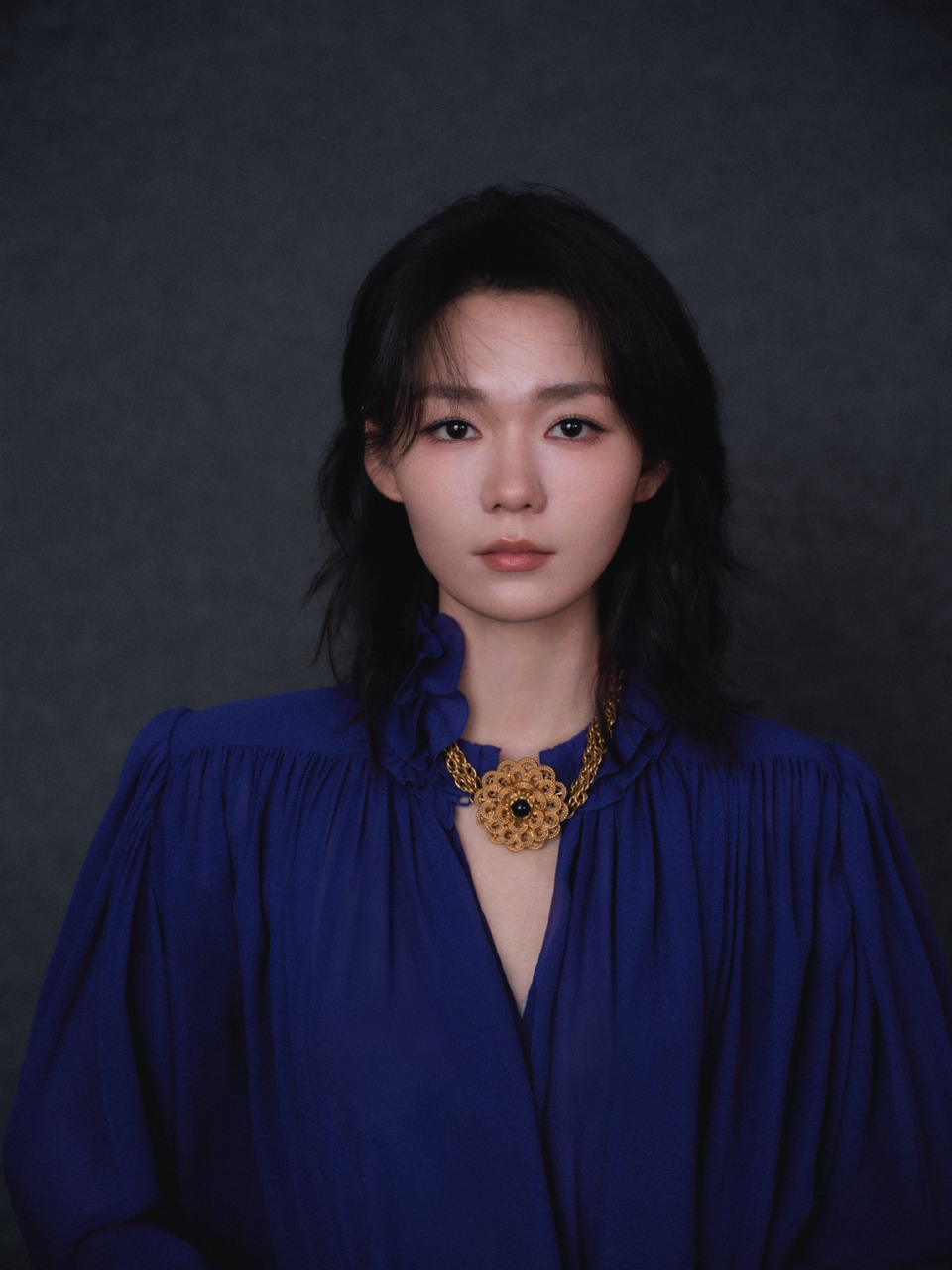 段奥娟蓝调轻扬光影为章 赴一场关于电影的热望