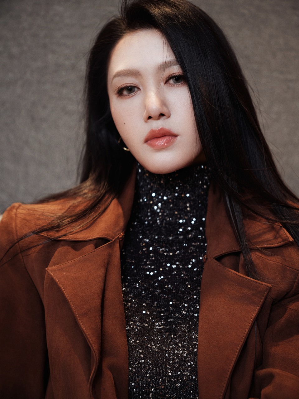 谭维维在零碎拼凑的时光里 去找声世之间的影子