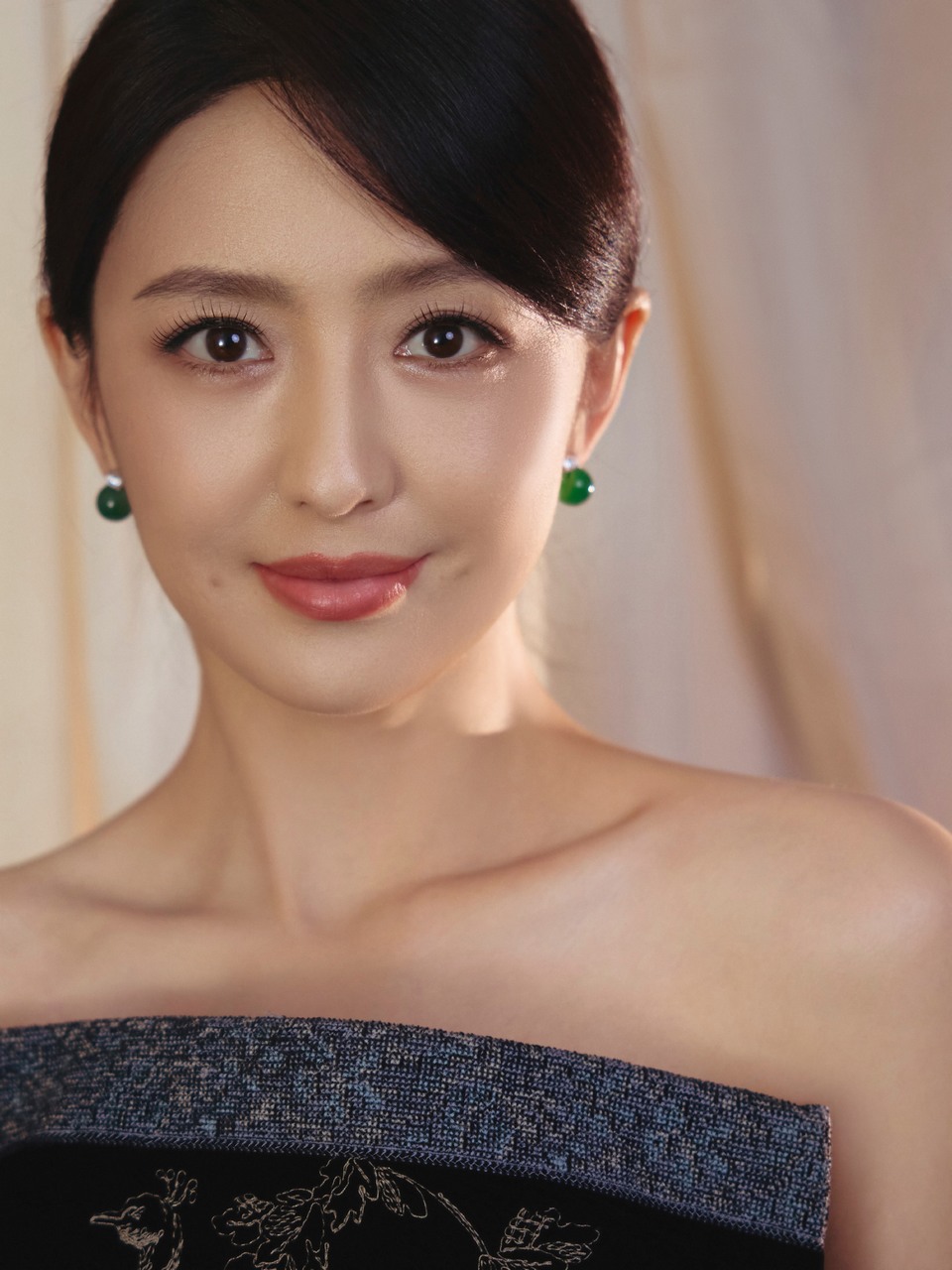 佟丽娅时光如诗片羽新生 远方已至共赴热爱  第6张